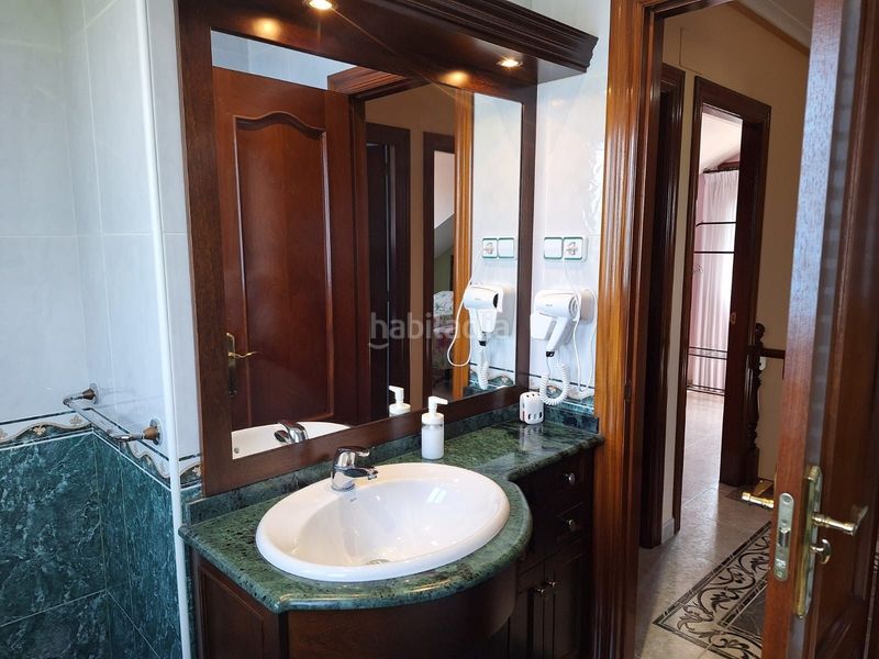 Foto c1d18b17-b73b-4408-8148-2b0f2c6a04f3. Lloguer casa amb calefacció piscina a Carreño