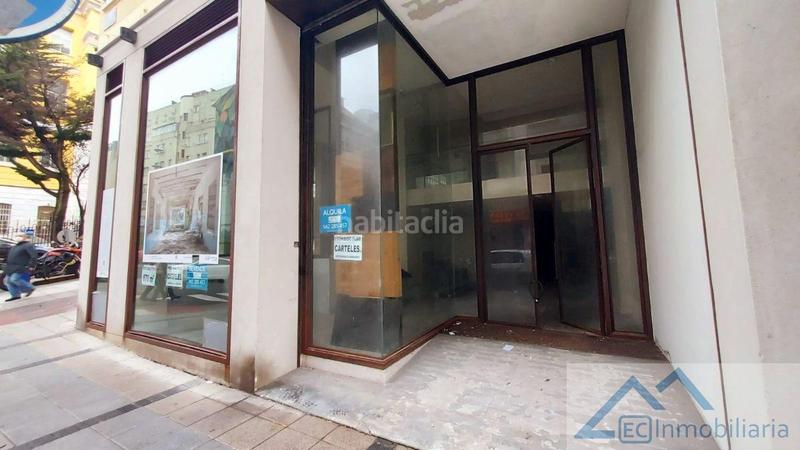 Foto 332a6538-70a5-4ff5-ad55-67e084eb3451. Locale commerciale in Centro - Ayuntamiento Santander