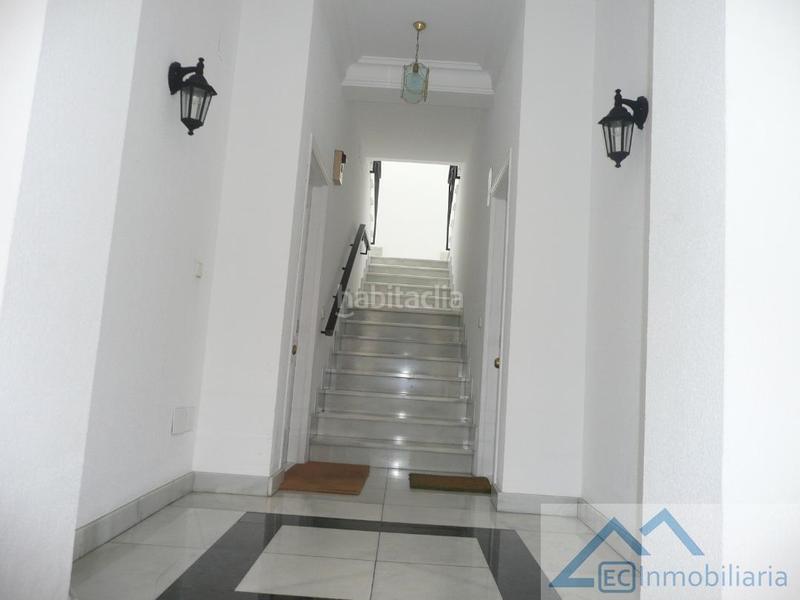 Foto f02e41e5-1418-4869-8332-8c3b16b020ab. Rent duplex with heating in General Dávila Santander