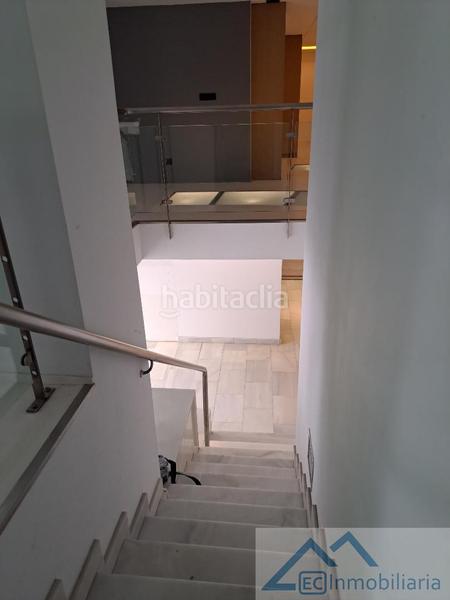 Foto d1dace6b-7e7e-4ad8-8c55-6a6c5f47c315. Local comercial a Cuatro Caminos Santander