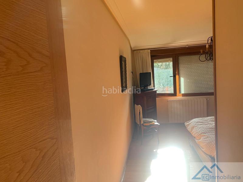 Foto ab0edac3-7c2d-4ab7-a355-1c323c206030. Chalet con parcheggio in Liérganes