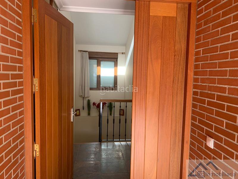 Foto c7d74abb-e1cd-46e2-bd76-8a00a1e80c4c. Chalet con parcheggio in Liérganes