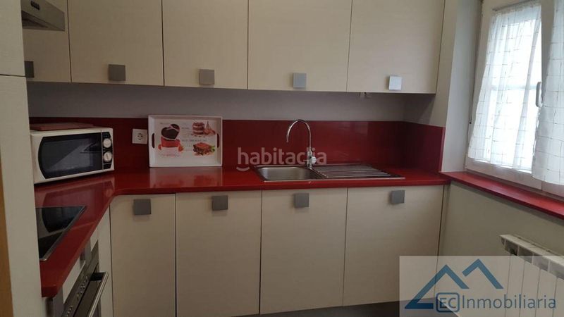 Foto a343c1e3-3b1f-4433-92d5-970822b0ea57. Lloguer pis amb calefacció a Puerto Chico Santander