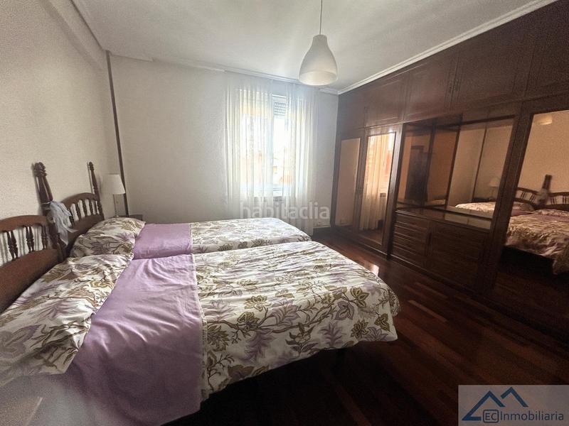 Foto f1ca550c-c5b6-4f7d-bfa7-feb804d875c2. Alquiler piso  en Numancia - San Fernando Santander