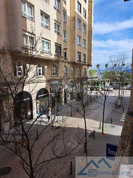 Foto 69a0f48a-c86b-47b7-af23-06160426af47. Oficina a Centro - Ayuntamiento Santander