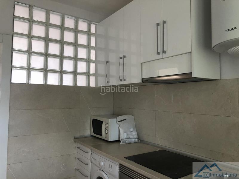 Foto 46e7b053-ad7e-4ba1-8f66-b1cfcdbe02a3. Rent flat with heating in Puerto Chico Santander