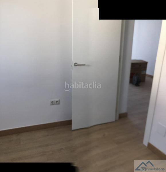 Foto 9ffd28fb-6f89-4f0c-bf3d-6a0381f30366. Rent flat with heating in Puerto Chico Santander