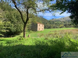 Casa a El rellano. Liérganescasa