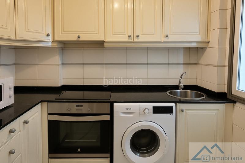 Foto 375ca1e3-09a1-4cd1-9057-4c8c148cc075. Appartement avec chauffage dans Centro - Ayuntamiento Santander