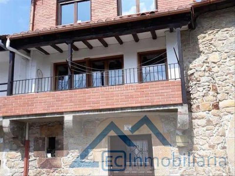 Foto 2ff9ee9e-acb6-4d3e-aa47-523b55f0df01. Maison jumelée dans Riotuerto