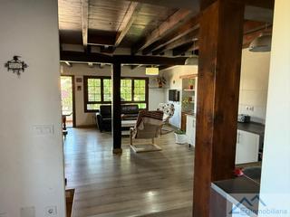 Maison jumelée  Rucandio. Riotuertocasa