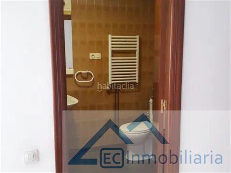 Foto b0c73c3e-9248-4a14-8297-1bcf53ad7530. Maison jumelée dans Riotuerto