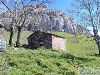 Maison à Penagos. Mieracasa