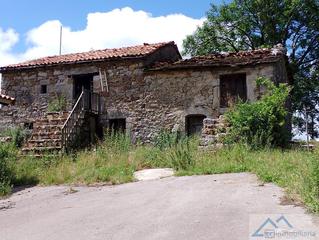 Maison à Penagos. Mieracasa