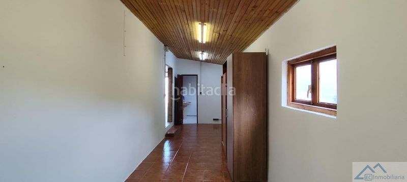 Foto c7fc55f5-d82e-44d2-ba5d-8fd347e9c3ca. Casa amb aparcament a Corvera de Toranzo