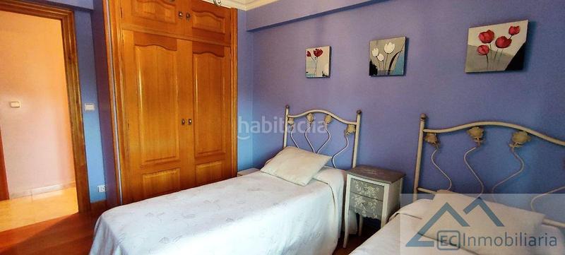 Foto 1c40d08f-3caf-4427-b883-f1e5b6c3b2b5. Alquiler piso  en Los Castros Santander