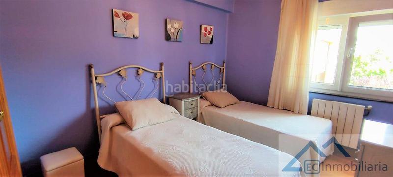 Foto e2b840d6-a37f-4a36-9d29-da836aa61890. Alquiler piso  en Los Castros Santander