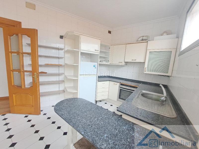 Foto 0222b84c-dd95-4242-9049-c935f3b0ead0. Piso  en Centro Torrelavega