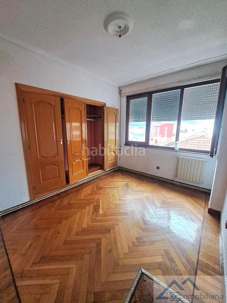 Foto 790c4509-c429-49ea-b9b6-ef735477257e. Piso  en Centro Torrelavega