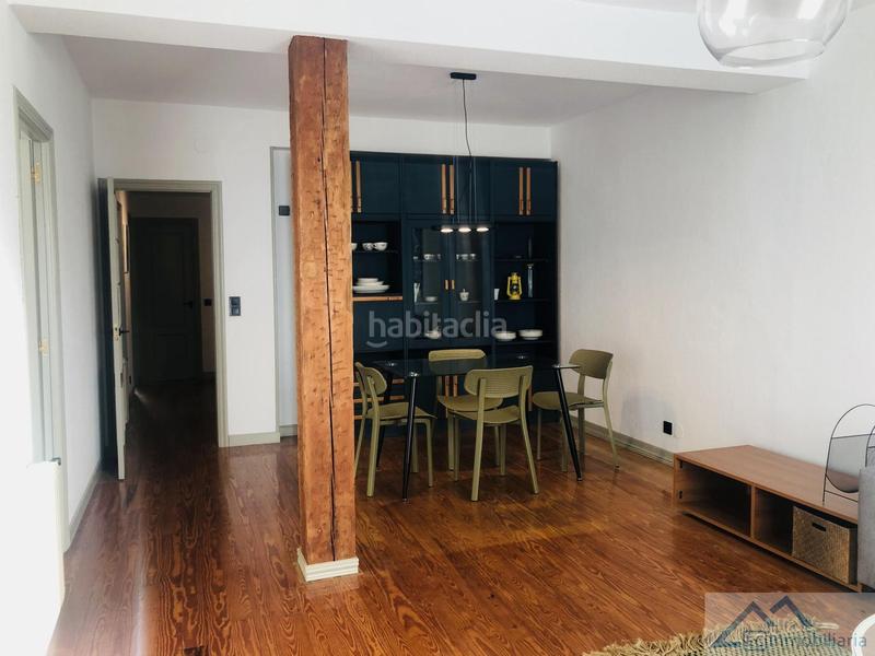 Foto 71d3efc8-2e49-45c3-9a10-f3bd15af2b4c. Rent flat with heating in Centro - Ayuntamiento Santander