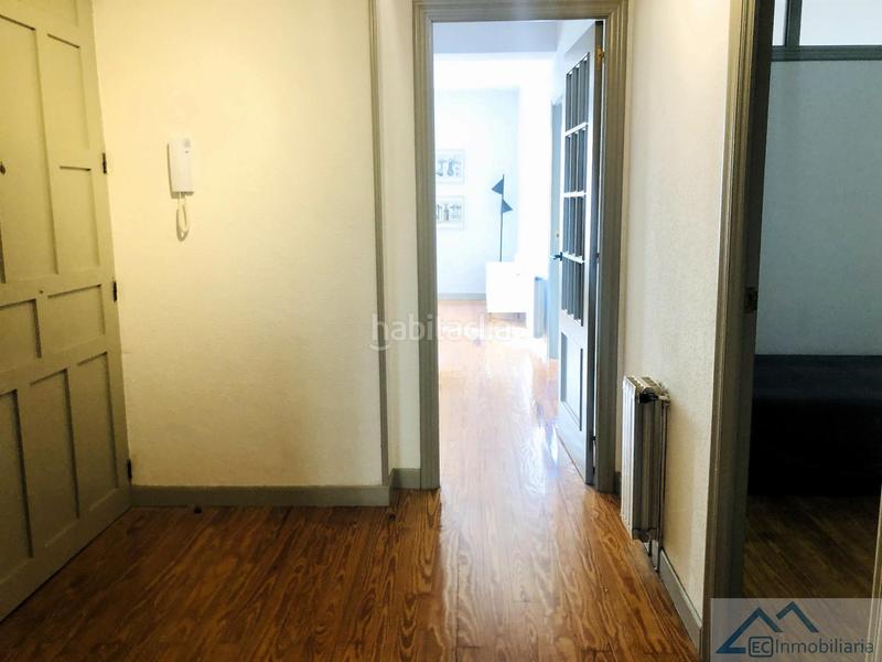 Foto 9d146b4b-925c-4376-9a13-f74bbb0aee45. Rent flat with heating in Centro - Ayuntamiento Santander