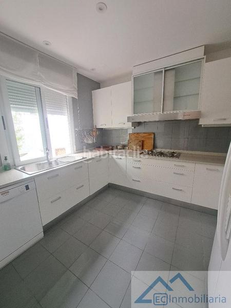 Foto 2d21775d-9ad6-47ac-a3f3-d42fbd0da057. Location chalet avec chauffage parking dans El Sardinero Santander