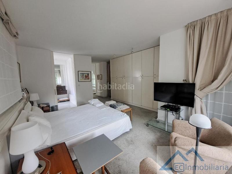 Foto 8ec400a8-579e-4840-8f86-e487155591b2. Location chalet avec chauffage parking dans El Sardinero Santander