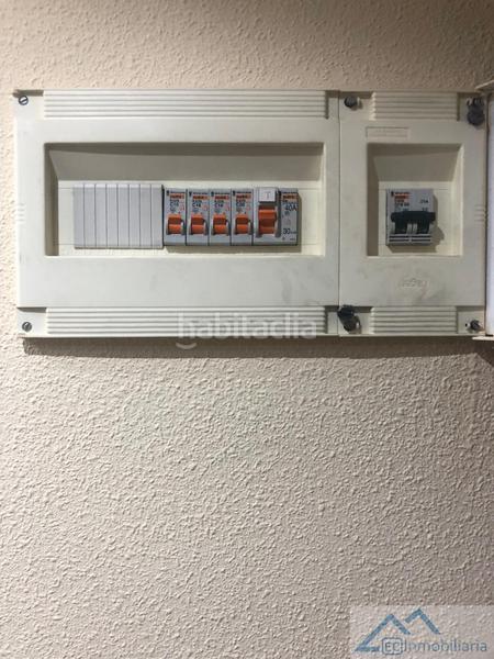 Foto acbd8290-fcdc-4595-916b-37be85199505. Etagenwohnung mit heizung parking in General Dávila Santander