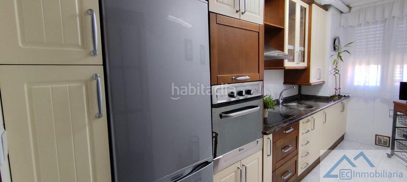 Foto c46354ac-deb0-4d46-a677-38d5a3f04792. Etagenwohnung mit heizung parking in General Dávila Santander