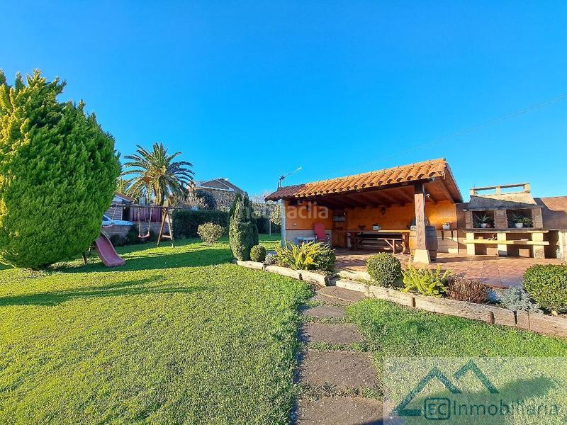 Foto bb29b8cd-e837-432e-b91f-4393f19203b2. Alquiler casa  en Suances