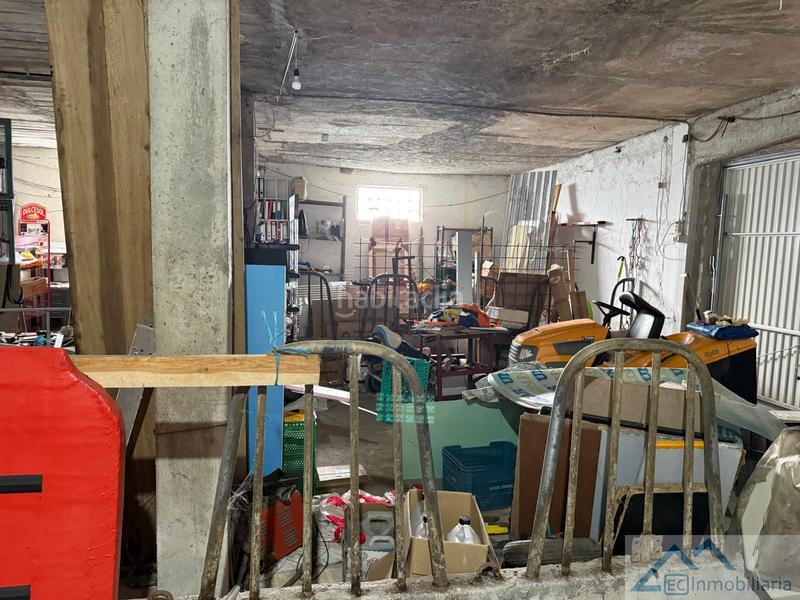 Foto 0ec64eb2-bb45-4cae-b5bc-9da4b846b43c. Nave industrial en campos delante nave en Riotuerto