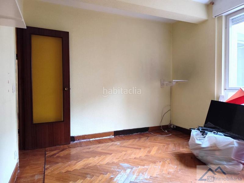 Foto 1c59847b-1833-46b1-9916-8b29ce15eff0. Pis amb calefacció a Numancia - San Fernando Santander