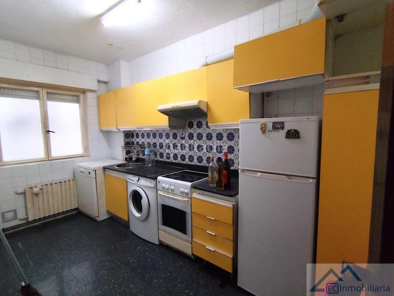 Foto 7054195d-f46d-4398-be91-92758a1aa6be. Pis amb calefacció a Numancia - San Fernando Santander