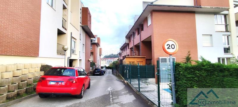 Foto 947e541d-ad46-4639-99e2-09be5b0a4a7a. Pis amb calefacció aparcament piscina a Renedo Piélagos