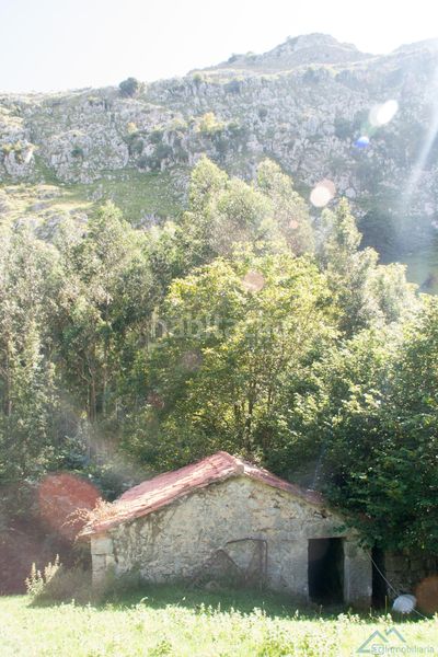 Foto 5e1b07f6-3e57-4b5e-b6f8-95f9937a94f2. Masia a Liérganes