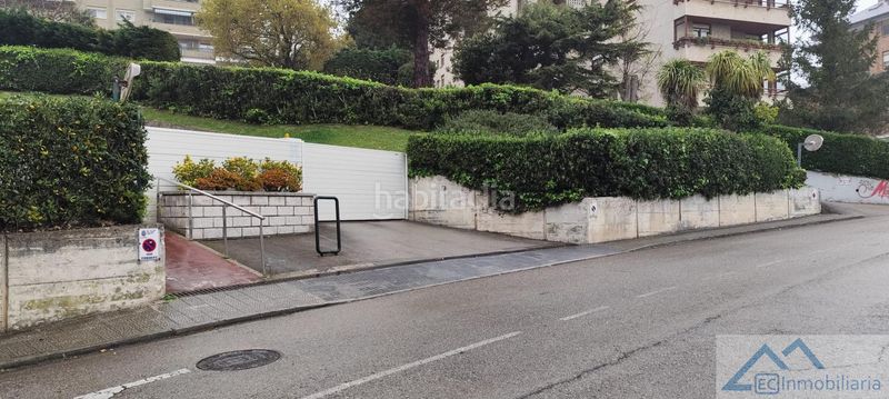 Foto 431703fe-f48d-4f21-9f9c-8054fbb2b22c. Aparcament cotxe a cantabria 36 a Valdenoja Santander