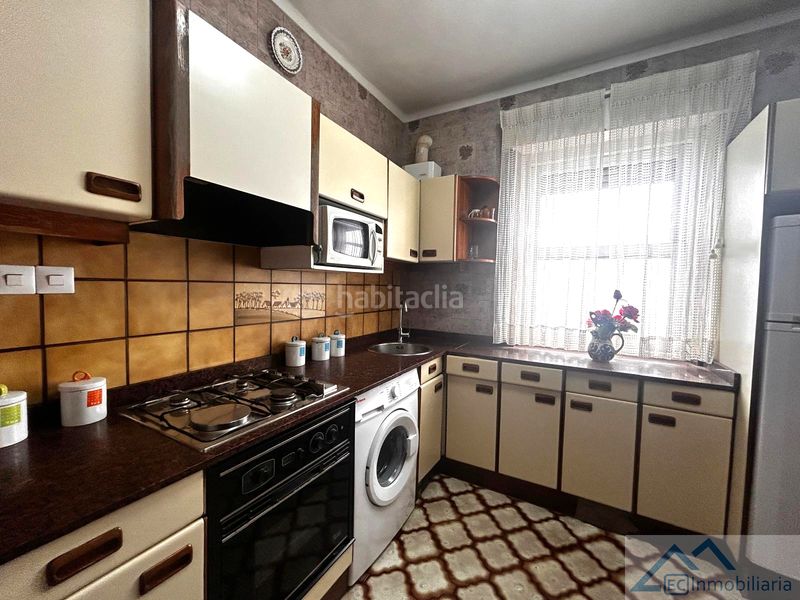 Foto 2508913b-8698-4316-bd82-bb46d319ed8c. Piso  en Muriedas Camargo