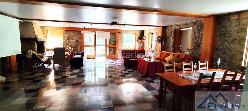 Foto 313cbfc2-776d-4cb0-9269-1c39bf3afa89. Casa amb piscina a Ribamontán al Monte