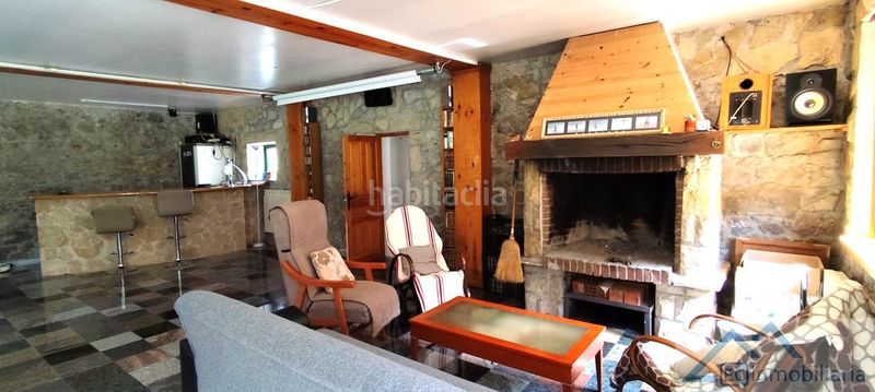 Foto 34123cd7-15a8-4769-bc22-8d0d6186d7b4. Casa amb piscina a Ribamontán al Monte