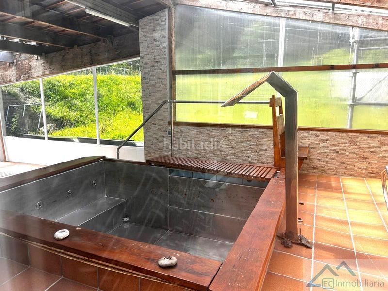 Foto 51a1d77a-2452-4dd7-8202-e4e6442da2fc. Casa amb piscina a Ribamontán al Monte