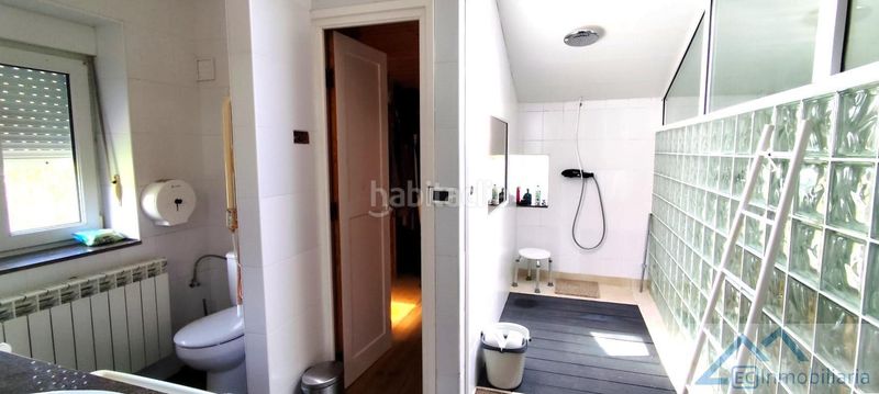 Foto 93085c24-dd81-4b86-9db8-200d003ff007. Casa amb piscina a Ribamontán al Monte