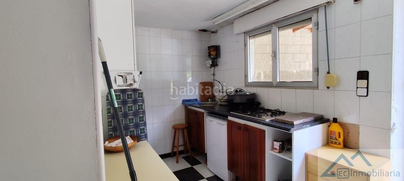 Foto a23d8731-59c8-4e15-9bb8-701c8940b974. Casa amb piscina a Ribamontán al Monte