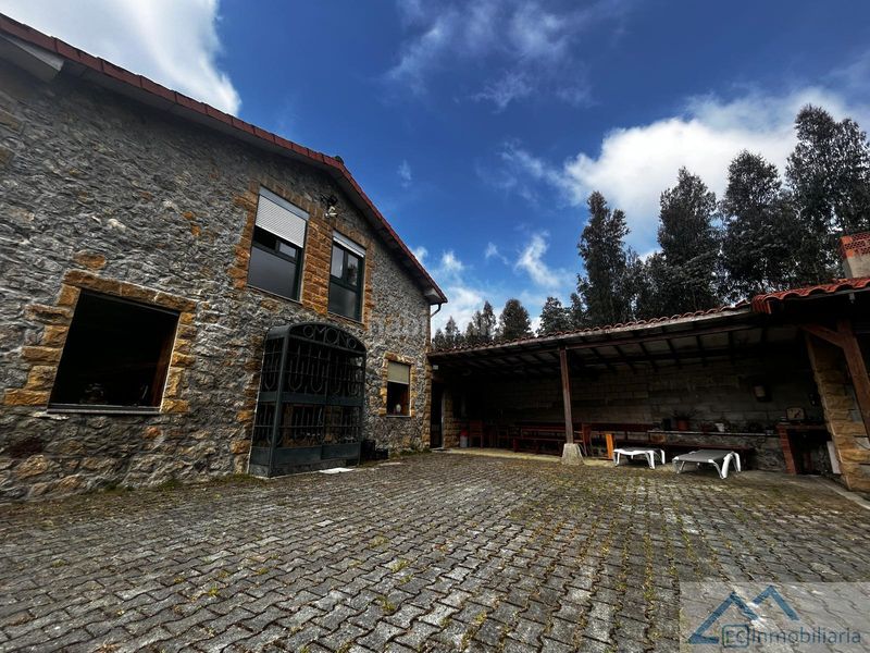 Foto a6011d39-7d63-4af2-a2b2-4bb687921b34. Casa amb calefacció piscina a Ribamontán al Monte