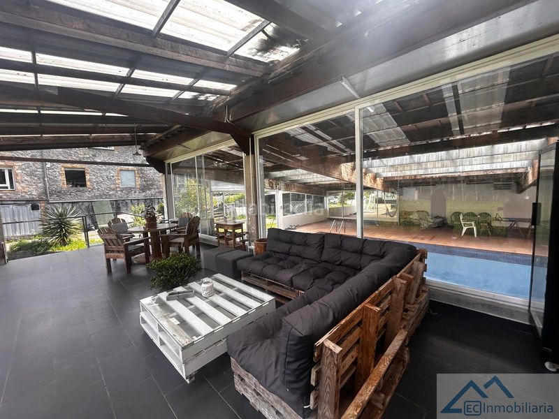 Foto eb9c2be6-0ce2-475a-a4e5-8e6cc12b6bc2. Casa amb piscina a Ribamontán al Monte