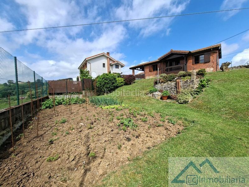 Foto ee1d7912-7767-45e5-91ea-88f6347c80bc. Haus mit heizung in Bareyo pueblo Bareyo