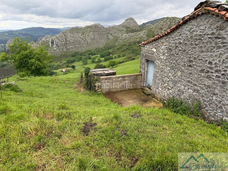 Foto c9fc40c7-8990-466e-b042-5e31f2e86ecf. Casa a Liérganes