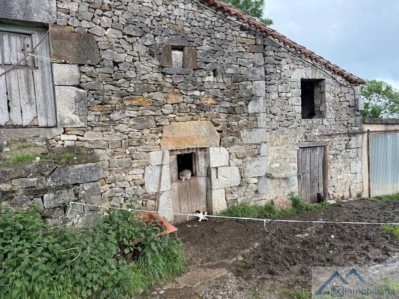 Foto ca673091-6297-422b-b943-b8d46a0c1371. Country house in fuente ortigales in Liérganes