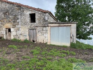 Mas  Fuente ortigales. Riotuertofinca rustica