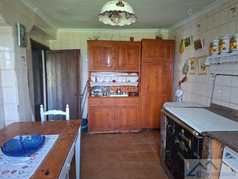 Foto a0e1462c-b67d-4f79-a7ef-c73c36d1ff4c. Casa pareada casa en Güemes Bareyo