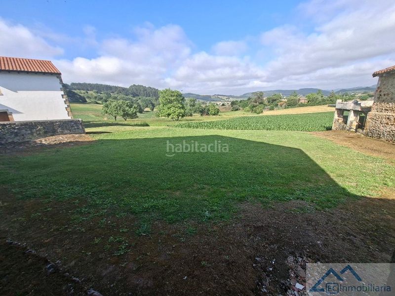 Foto f71b7285-681b-4a40-9b7f-108cb63b577c. Casa pareada casa en Güemes Bareyo